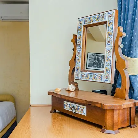 Simonetta Villa Fregenae